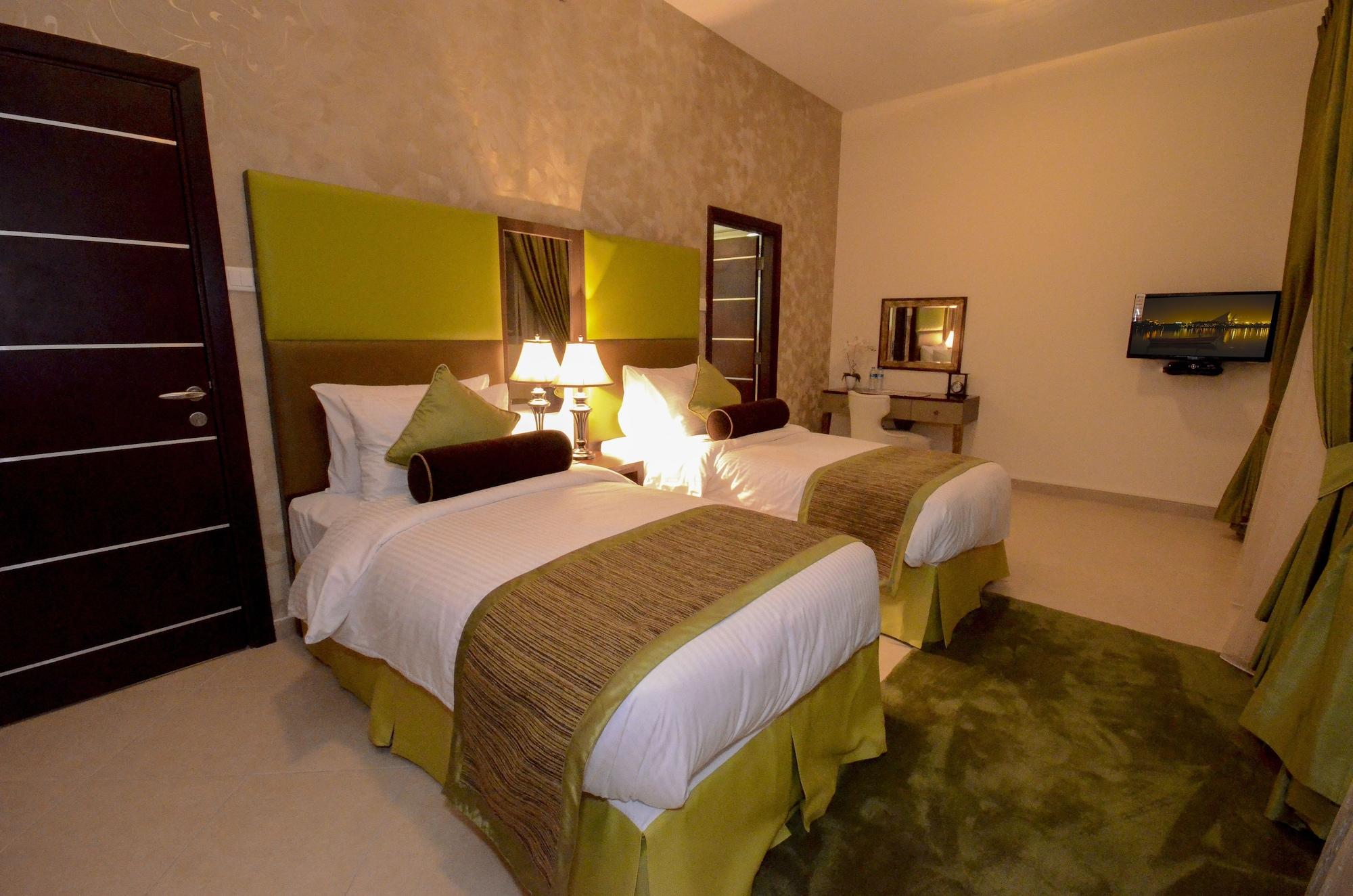 Al Waleed Palace Hotel Apartment Al Barsha Dubaj Zewnętrze zdjęcie