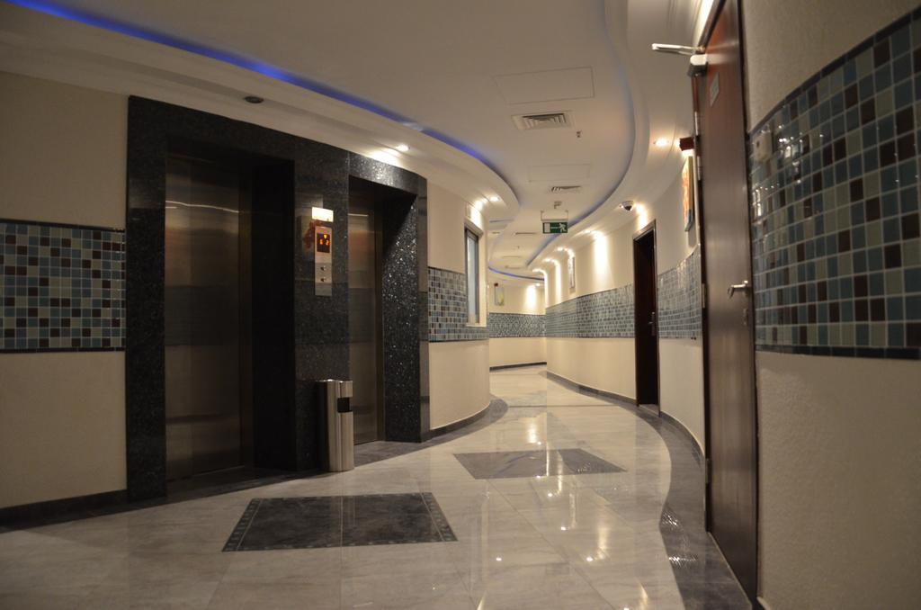 Al Waleed Palace Hotel Apartment Al Barsha Dubaj Zewnętrze zdjęcie