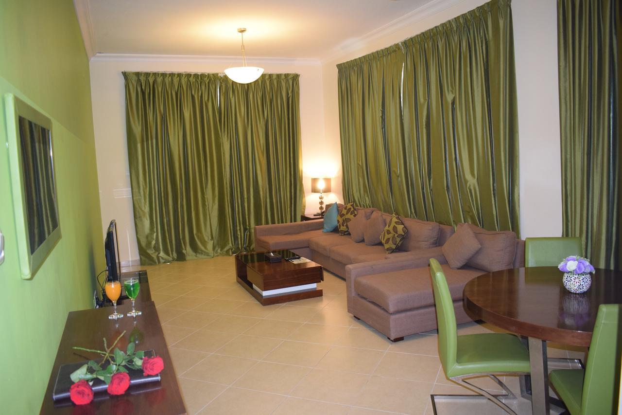 Al Waleed Palace Hotel Apartment Al Barsha Dubaj Zewnętrze zdjęcie