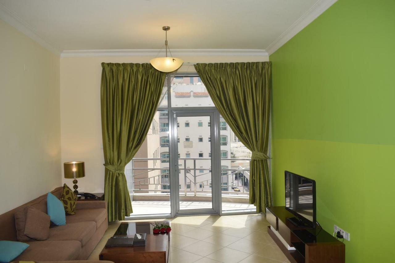 Al Waleed Palace Hotel Apartment Al Barsha Dubaj Zewnętrze zdjęcie