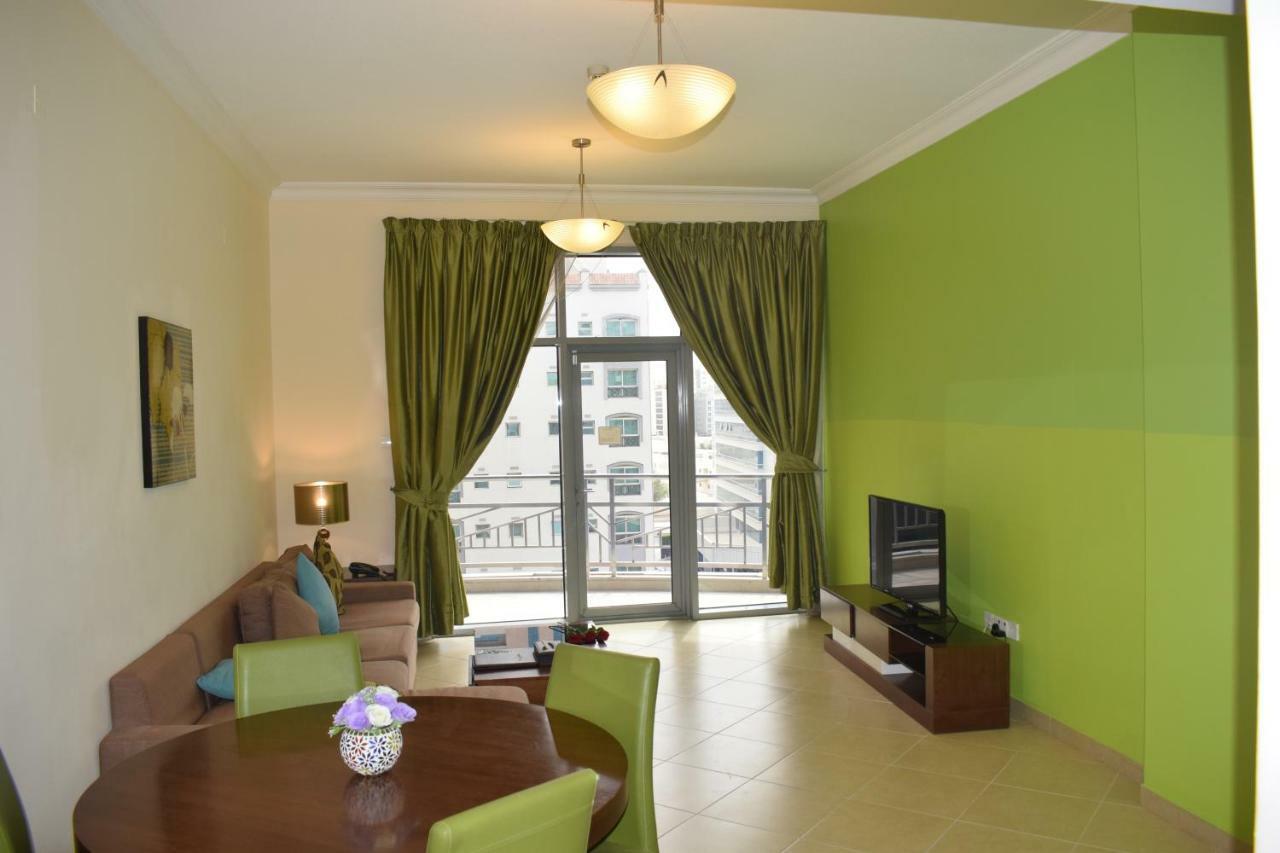 Al Waleed Palace Hotel Apartment Al Barsha Dubaj Zewnętrze zdjęcie